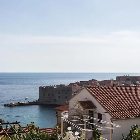 Ploce - Two Bedroom With Sea View - Iva Racica 12 Street